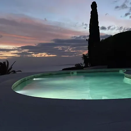 Florencia Penzion Son Bou